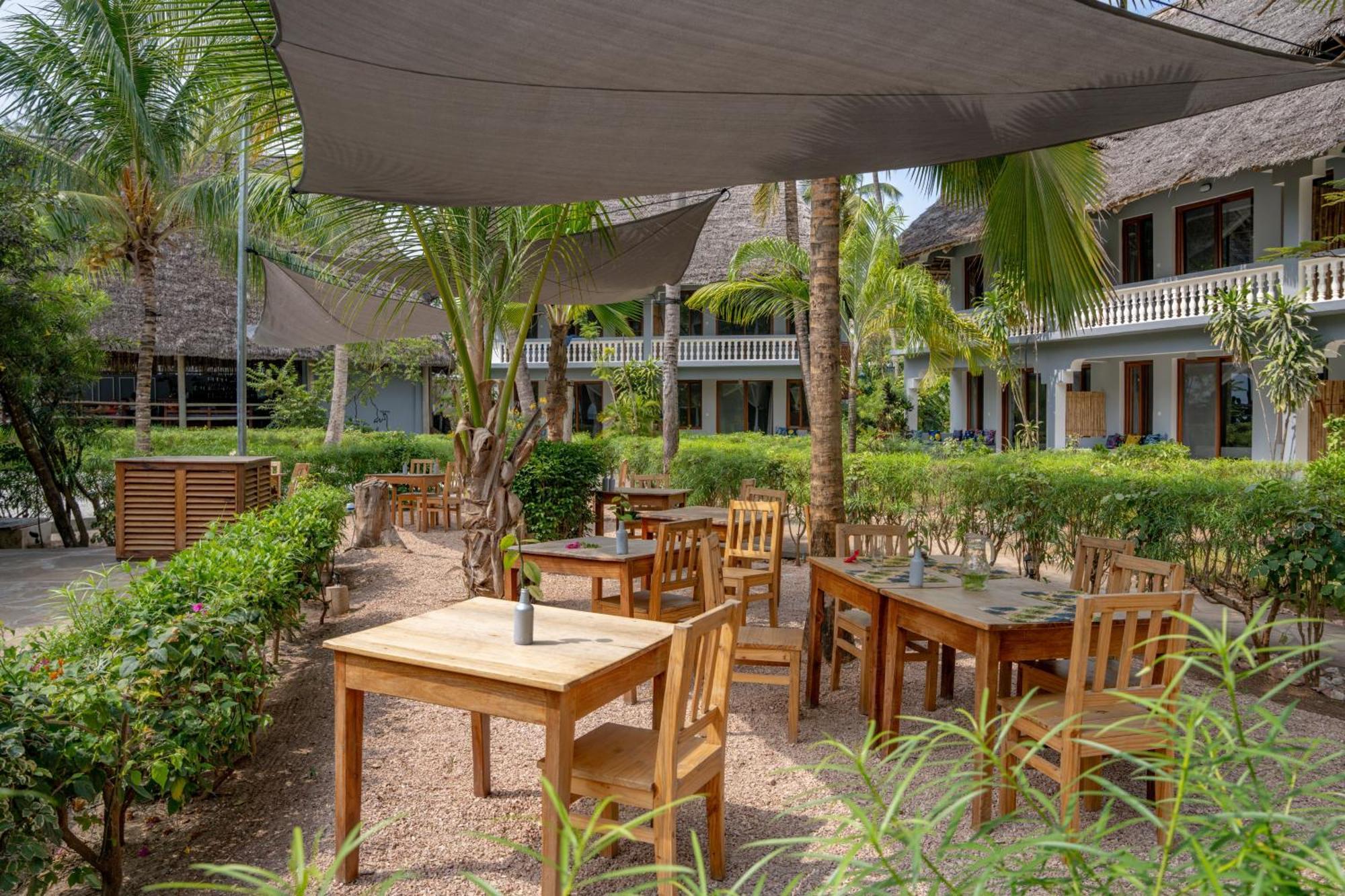 Michamvi Sunset Bay Hotel Exterior photo